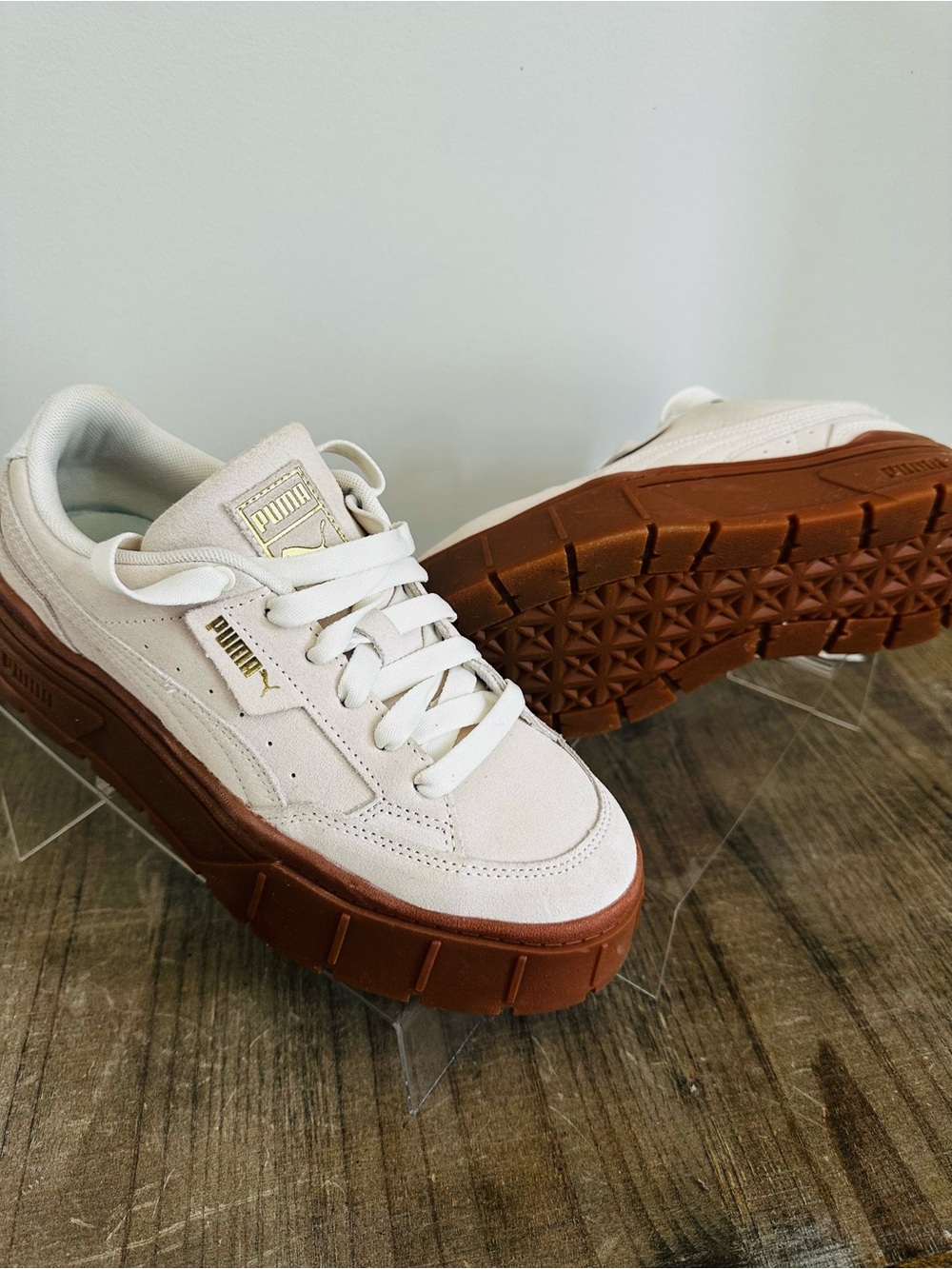 Puma Sneaks